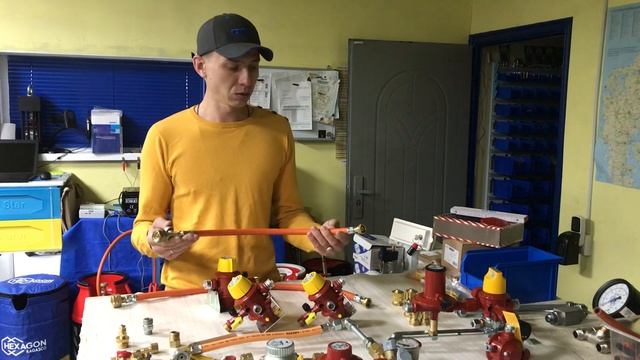 Газовий рукав до автоматичного перемикаючого регулятора ридуктора тиску газу ГОК обирати вам смотреть онлайн