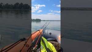 лодочный мотор "сузуки" дф-6 лодка "риф". 2:25.