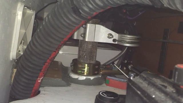 Beneteau Oceanis 48 B&G Autopilot Hydraulic Pump Noise смотреть онлайн