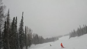 Денис, Женя. Восток, лес.