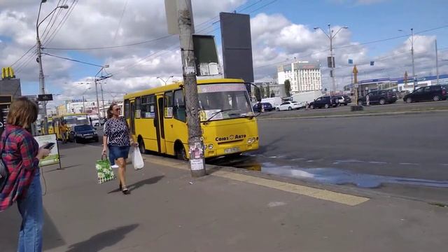 Купава на пр-те Степана Бандеры, 16 смотреть онлайн