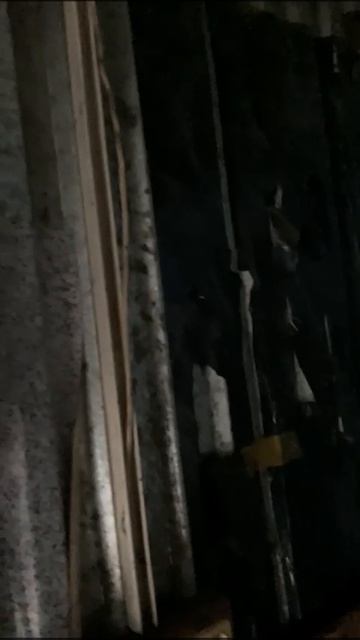 Предлагаем в аренду холодный склад.
Аренда Склад Холодный - 90 кв. метров потолок три метра.