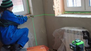 Как производится утепление оконных откосов фрезерованным экструдированным пенополистиролом на пену