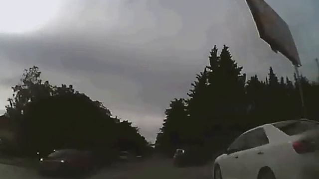 Подрезал