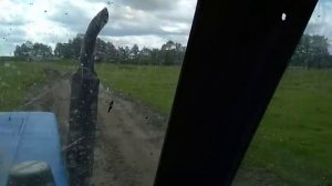 МТЗ 52 едет груженный с песком