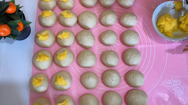 TURKİSH STYLE ACHMA RECİPE 😍 Soft Turkish Buns With Butter 🥐 Çiçek's Turkish Food Recipes