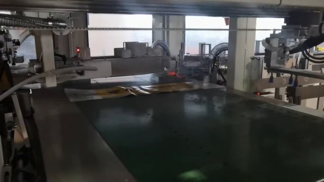 Автоматическая машина для наполнения и запечатывания рулонов туалетной бумаги с 10 рулонами смотреть онлайн