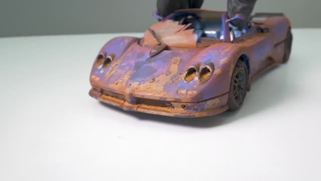 Полная реставрация Hypercar Pagani Zonda C12 S смотреть онлайн