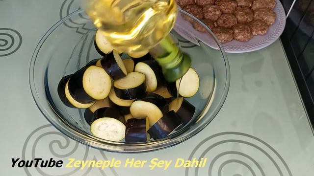 Fırında Patlıcan Kebabı/Patlıcan Kebabı/Patlıcan Kebabı Tarifi/Yemek Tarifleri смотреть онлайн