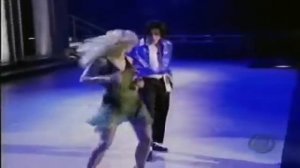 Michael Jackson and Britney Spears HD The Way You Make Me Feel Live 2001