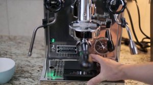 Morning coffee routine with Rocket Appartamento in a rainy day.