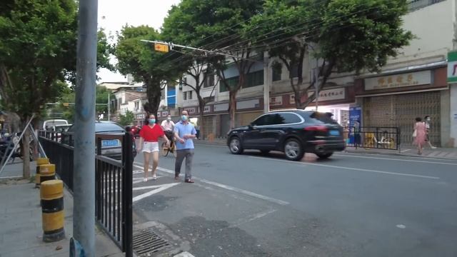 【广州漫步粤菜美食探店】光复中路找寻观众旧居！佰搭果品尝情怀满分牛扒饭！惠福东路 文明路 西餐 惠福西路｜Chinese Food｜Canton Food Tour｜Walk in GuangZho