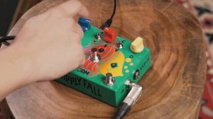 All Analog Modulation | JAM Pedals Ripply Fall Phaser-Chorus-Vibrato