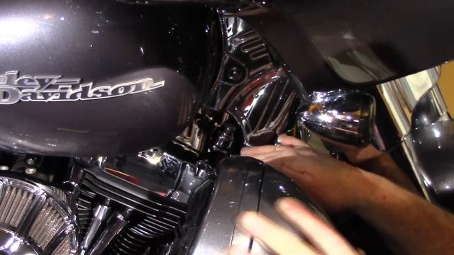 Install CIRO3D Engine Stabilizer Bar Cover Harley Davidson Touring