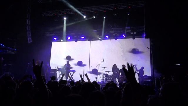 00036 MTS   Этот Белый Свет смотреть онлайн