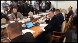 Макс Бужанский загоняет Рябошапку