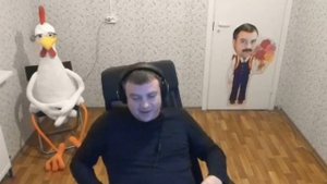 АКТЕР ИСТОРИЯ : ПЛЮНУЛ КРОВЬЮ