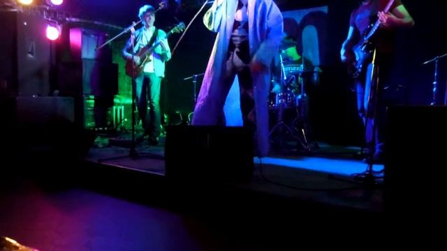 группа "Хозяйство": Грузчик смотреть онлайн