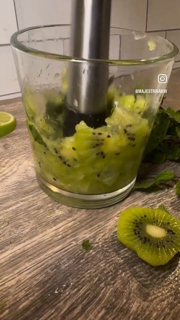Kiwi Mojito Mocktail смотреть онлайн