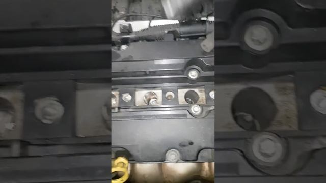 Vauxhall Corsa squeaky engine noise смотреть онлайн