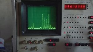 Слушаем голос Пекина на анализаторе спектра С4-74.