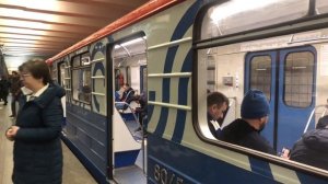 81-717/714, 81-714.5М Московский транспорт, 81-717/714 и 81-714.5М На станции Водный стадион