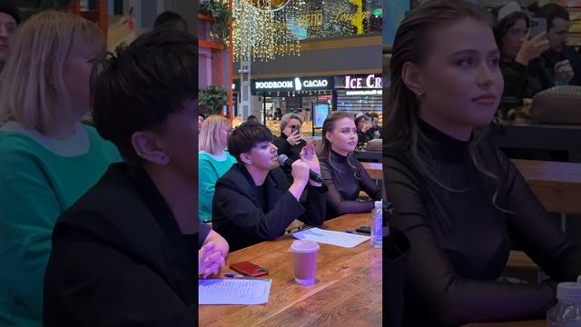 Emma M/Сегодня была членом жюри от Академии Останкино. «Битва за популярность»