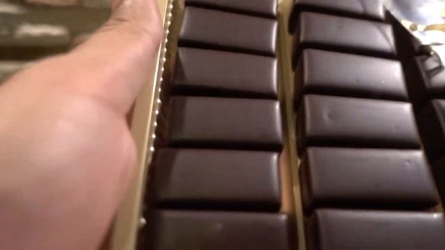 E.Wedel Ptasie Mleczko Vanilla in Dark Chocolate 80% смотреть онлайн