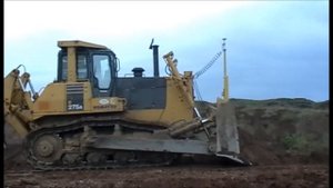 Бульдозер Komatsu D 275A с САУ MOBA 3D-GS