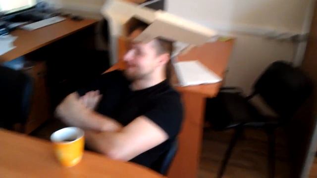 Ta-da-ta-da-tada - И это удар?! смотреть онлайн