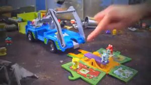 The Trash Pack Junk Truck Television Commercial