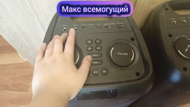 обзор на Ginzzu GM-215 смотреть онлайн