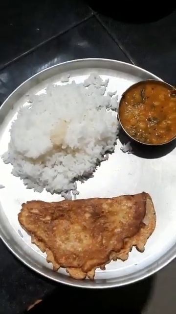 Today Lunch Double Egg Omelet Methi Dal #shorts #lunchtoday #omelette смотреть онлайн
