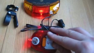 задняя мигалка для велосипеда 3 в 1.avi