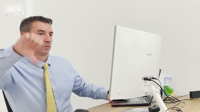 Body Language Analyst Reacts To Taking A Lie Detector Test... | Tommyinnit смотреть онлайн