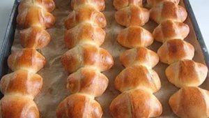 Рогалики с яблоками , пирожки с вишней. Маринкины творинки