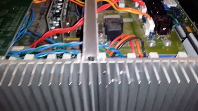 Inside View B@K AVR307 150-watt RMS смотреть онлайн