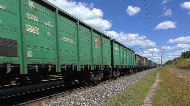 Система электровозов 2ЭС6-699/529 "Синара" с грузовым поездом смотреть онлайн