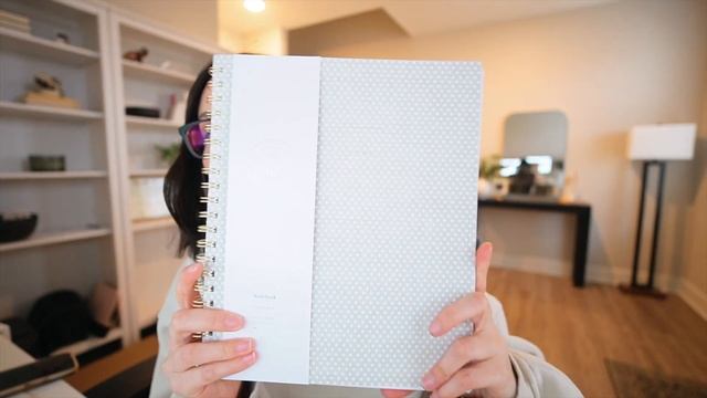 PRODUCTIVE DAYS IN MY LIFE   coffee shop work learning code styling my short hair spring haul