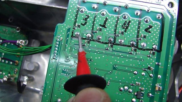 ALPHA TELECOM: YAESU FTDX-5000 SUBSTITUIÇÃO TRANSÍSTORES DE POTÊNCIA e ALINHAMENTO смотреть онлайн