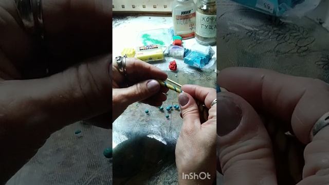 Бусины ручной работы из полимерной глины.