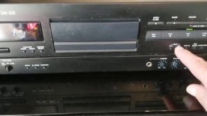 Tascam DA-20 DAT CASSETTE DECK by KP
