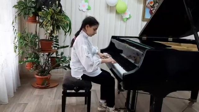 1. Этюд С. Майкопар "Бурный поток" 1.12 сек. 2. Н. Римский-Корсаков "Шехерезада" 1.36 сек