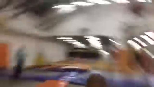 Весёлые прыжки смотреть онлайн