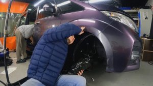 Honda Stepwgn на шумоизоляции (Хонда Степвагон)/ Шумоизоляция арок и отзыв клиента!