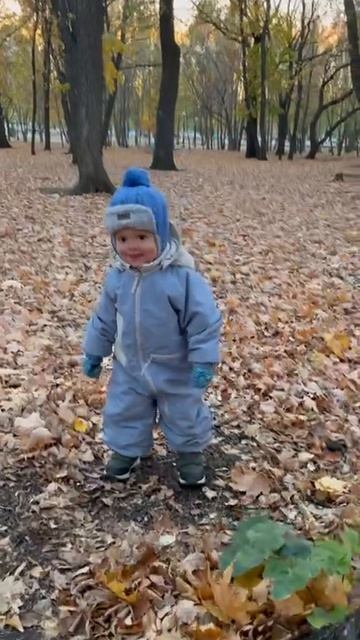 Глеб в парке