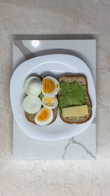 #3 НЕДЕЛЯ ЗАВТРАКОВ 🥑 | тосты с авокадо смотреть онлайн