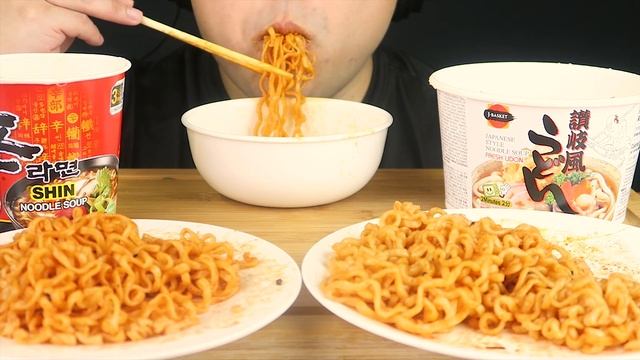 ASMR 4 DIFFERENT NODDDLES UDON ASMR MUKBANG 먹방 (Eating Sounds) смотреть онлайн