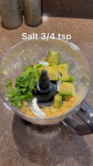 Creamy Avocado Hummus #shorts смотреть онлайн