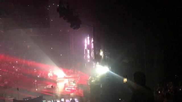 Queen + Adam Lambert - Bohemian Rhapsody (Sunrise, FL - August 17, 2019) смотреть онлайн